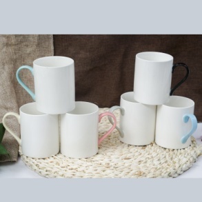 Taza de Cerámica de Porcelana con Logotipo Personalizado, Asa en Forma de Corazón, Libre de BPA, Apta para Microondas y Lavavajillas, Estilo Clásico para Café/Té, Bodas - Product Image 4