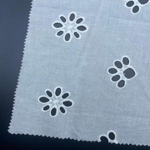 Modern 100% <strong>Cotton</strong> Embroidered Fabric Custom Design High Quality White Eyelet for Women's Girls' Weddings <strong>Wear</strong> Organic Woven - Product Image 3