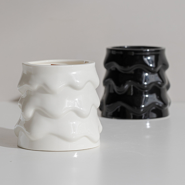Hot Sale Cream Ice Cream Ceramic Holder  Handmade Modern Nordic Style Candle Jars Home Fragrance Christmas Occasions