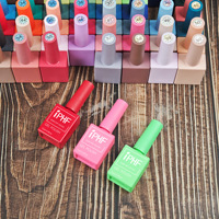 Ensemble de vernis gel 60 couleurs, une bouteille par couleur, base coat, top coat, haute pigmentation, pour débutants, livraison rapide d'usine, OEM ODM