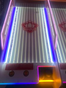 Jeux d'arcade à pièces, nouveau <span class=keywords><strong>jeu</strong></span> <span class=keywords><strong>de</strong></span> <span class=keywords><strong>bowling</strong></span> à boules chanceuses pour 2 joueurs, lumières colorées, <span class=keywords><strong>jeu</strong></span> vidéo <span class=keywords><strong>de</strong></span> <span class=keywords><strong>bowling</strong></span>, machine <span class=keywords><strong>de</strong></span> divertissement pour FEC - Product Image 4