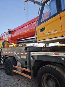 Grue sur camion hydraulique Sany 160 tonnes, modèle 2023, hauteur de levage 60m, d'occasion, faible usure, performances exceptionnelles, moteur, boîte de vitesses, engrenages - Product Image 4