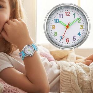 Montre à quartz pour enfants <span class=keywords><strong>en</strong></span> 3D, dessin animé, bracelet <span class=keywords><strong>en</strong></span> PVC imperméable, boîtier <span class=keywords><strong>en</strong></span> alliage, cadeau d'anniversaire pour filles et garçons, motifs mignons de licorne et de sirène, couleurs vives - Product Image 3