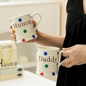 Taza de Café de Cerámica Simple con Diseño de Puntos para Parejas, Blanca, 410 ml de Capacidad, Apta para Lavavajillas, para el Día de la Madre, el Día del Padre, Aniversario - Product Image 4