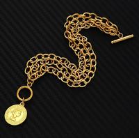 Bracelet pièce Caicai pour femme Bracelet chaîne multicouche en acier inoxydable avec tout le bracelet à boucle OT pendentif pièce de monnaie élégant
