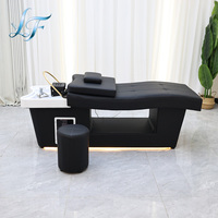 Lit de massage thaïlandais ergonomique professionnel en forme de S avec circulation d'eau pour un spa capillaire de luxe