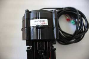 Unità di Controllo Integrata con Servomotore per Porta Avvolgibile ad Alta Velocità HaoLan, Carico 500kg, Facile Utilizzo per Garage, Magazzino, Industria - Product Image 4