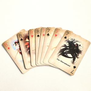 Cartes à jouer en papier de noyau noir de haute qualité de qualité supérieure Logo personnalisable en relief bord bronzant artisanat dessin de personnage de dessin animé - Product Image 4