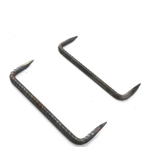 Fabrieksprijs Stalen Rail Rijden Aansluitende Houten Pick Nagel Dubbele Puntige Nagel Voor Het Bouwen Van Rijspijker U Vorm Schroef - Product Image 1