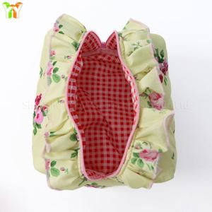 Bolsa de Cosméticos Acolchada con Volantes Florales, Bolsa de Maquillaje de Viaje, Bolsa de Almacenamiento Portátil, Bolsa de Aseo Estética para Niñas y Mujeres - Product Image 2