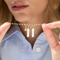 Collier personnalisable Jietao en acier inoxydable plaqué or 18 carats avec pendentif barre verticale gravable et pierre de naissance, bijoux vierges pour femme