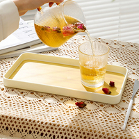 Plateau de service antidérapant en plastique pour restauration rapide avec poignée pour le camping Steak de fruits classique blanc
