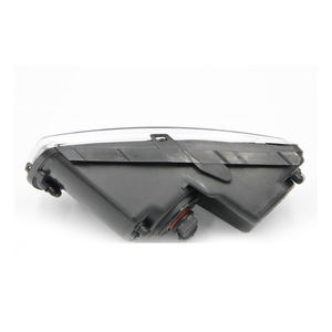 Luz Antiniebla para Volkswagen 6R0941061C/062C, Lado Izquierdo y Derecho, Halógena/Xenón, Pieza de Repuesto - Product Image 4