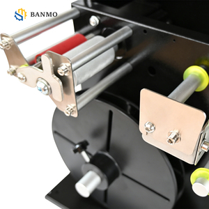 Etiquetadora Neumática de Escritorio en Forma de U, Semiautomática, para Etiquetas de Esquina de Cajas - Product Image 5