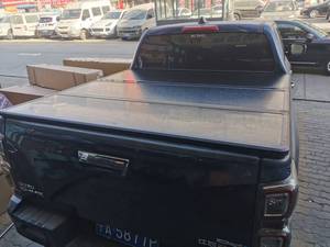 Cubierta Rígida Plegable de Aluminio para Camioneta Ford F150 / Ranger, <span class=keywords><strong>Toyota</strong></span> Tacoma / Hilux, Dodge Ram, Cubierta Impermeable para la Caja de Camioneta - Product Image 6