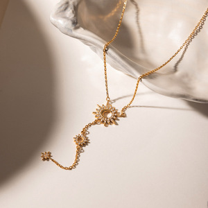 European Style Star Moon Pendant Necklace With Rhinestones For Women Party Jewelry Gold Tone Chain Fashion Accessory - Product Image 4