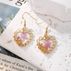 Nieuwe Mode Hot Selling Creatieve Schattige Kat Klauw Dolfijn Madeliefjes Natuurlijke Bloem Oorbellen Voor Vrouwen Groothandel - Product Image 6