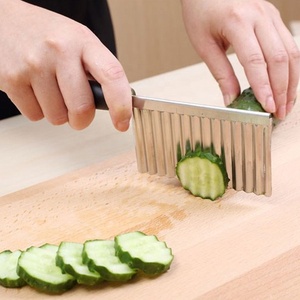 Gadget de cocina Artículos para <span class=keywords><strong>el</strong></span> hogar Patata Herramienta con bordes ondulados Gadget de cocina de acero inoxidable Corte de frutas y verduras <span class=keywords><strong>Práctico</strong></span> - Product Image 4