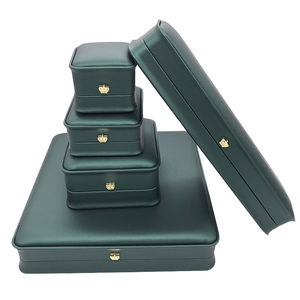 Boîtes à bijoux en PU vert foncé multi-tailles, étuis en cuir avec logo couronne pour bagues, colliers et bracelets, idéales pour les mariages et les cadeaux - Product Image 1