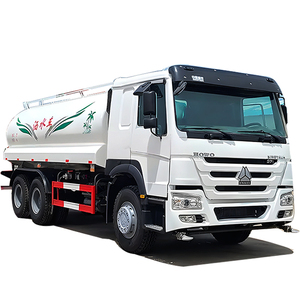 Chine National Heavy Duty Truck HOWO Arroseur Modèle 4X2 | Livraison rapide de 10 cubes de capacité - Product Image 3
