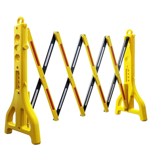 Xách tay 8.2ft mở rộng nước đầy hàng rào giao thông ngoài trời nhựa có thể thu vào cổng rào cản linh hoạt kiểm soát đám đông - Product Image 6