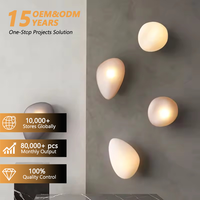 Applique murale LED en verre coloré au design nordique, luminaire décoratif pour la maison, idéal pour un plafond, un couloir d'hôtel, un salon, une chambre à coucher ou une table de chevet