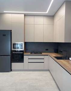 Ensemble d'armoires de cuisine en PVC design acrylique moderne et brillant Écran vibrant blanc tentant Porte en verre pour la salle <span class=keywords><strong>à</strong></span> manger-Fabriqué en Chine - Product Image 1