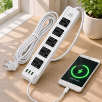 Multiprise industrielle universelle en laiton 10A 7 prises IP44 avec 1 port Type C, 3 ports USB, 2500W, en cuivre de haute pureté