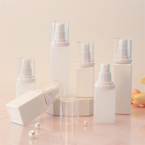 50ml Simple superficie <span class=keywords><strong>mate</strong></span> cuadrado de plástico portátil de aerosol cosmético de botella de botellas de spray - Product Image 2