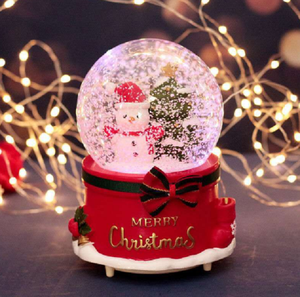 <span class=keywords><strong>De</strong></span> bola <span class=keywords><strong>de</strong></span> <span class=keywords><strong>nieve</strong></span> <span class=keywords><strong>de</strong></span> la linterna <span class=keywords><strong>de</strong></span> <span class=keywords><strong>nieve</strong></span> bola <span class=keywords><strong>de</strong></span> cristal <span class=keywords><strong>con</strong></span> Árbol <span class=keywords><strong>de</strong></span> Navidad <span class=keywords><strong>dentro</strong></span> transparente <span class=keywords><strong>bolas</strong></span> <span class=keywords><strong>de</strong></span> Navidad - Product Image 4