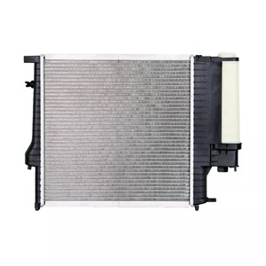 Radiateur de voiture pour BMW E30 <span class=keywords><strong>E34</strong></span> E36 M43 17111719263 17111728907 17111728905 17111469175 17101715319 17111469176 - Product Image 1