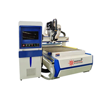 Machine de fraisage CNC à commande numérique ATC Smartech pour la fabrication de meubles, systèmes de contrôle NC Studio Mach3 Siemens Syntec, moteur servo, pompe