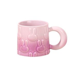 แก้วเซรามิคลายกระต่ายน่ารัก ขนาด 400 มล. ดีไซน์ไล่เฉดสีสไตล์ Ins  รักษ์โลก เหมาะสำหรับดื่มชาเวลาบ่าย ใช้ในบ้าน สำนักงาน หรือใส่นม - Product Image 1