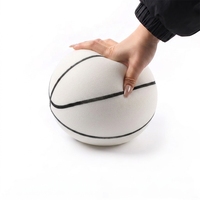 Ballon de basketball silencieux pour entraînement en salle, taille 7, 29,5 pouces, 620g, mousse PU, toucher doux, faible bruit, avec logo personnalisé