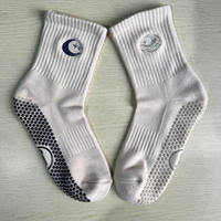 Chaussettes de yoga et de Pilates en coton doux pour femmes, chaussettes antidérapantes, chaussettes à adhérence antidérapante pour l'entraînement en studio