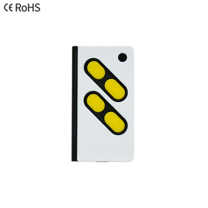 Bán Buôn 4-Nú<span class=keywords><strong>t</strong></span> Năng Lượng Lưu Trữ Điều Khiển <span class=keywords><strong>T</strong></span>ừ Xa Transmitter 433Mhz Colourful RF Duplicator Mini Bàn Phím Cho Nhà Để Xe Cửa/Cổng - Product Image 4