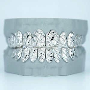 Grillz dentaire double rangée en moissanite, en argent 925, pour lune de miel, 10 dents supérieures et 10 dents inférieures, style Hip Hop - Product Image 3
