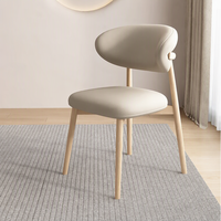 Chaise de salle à manger inclinable moderne en bois massif avec dossier en cuir, idéale pour la maison et l'hôtel, confortable, style luxe léger, chaise à pattes.