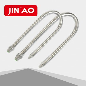 Buse et tuyau <span class=keywords><strong>de</strong></span> <span class=keywords><strong>refroidissement</strong></span> en métal <span class=keywords><strong>flexible</strong></span> <span class=keywords><strong>de</strong></span> tuyau <span class=keywords><strong>de</strong></span> <span class=keywords><strong>refroidissement</strong></span> en acier CNC à haute pression pour machines CNC - Product Image 3