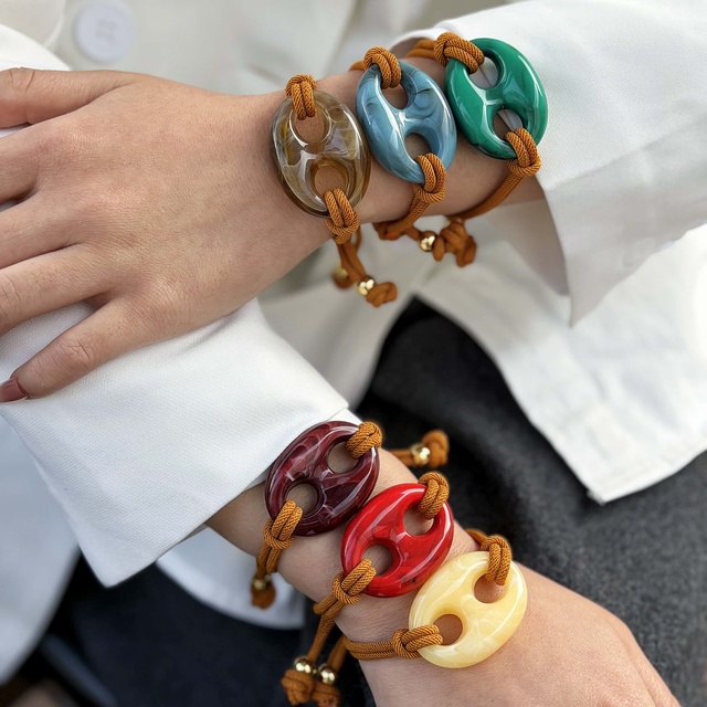 Fashion Designer Colors Acrylic Resin Pig Nose Charm Bracelet Handmade Rope String Jewelry Bracelets Bangle Set Women Adjustable