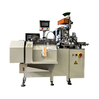 Etiquette volante automatique pour vêtements Machine à nouer les nœuds en nylon Etiquette à oeillet Machine à enfiler les nœuds Chaîne d'étiquettes volantes