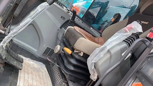 รถขุดตีนตะขาบ Doosan DX60‑9C มือสอง ขนาด 5.7 ตัน พร้อมเครื่องยนต์ Doosan D24C ระบบไฮดรอลิกเดิมๆ - Product Image 6