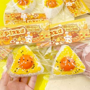 Juguete de sushi hecho a mano, suave y blandito, sensorial antiestrés, de plástico, para niños de 5 a 7 años, con diseños de pollito, pan, pata de gato, pez y yema de huevo - Product Image 4