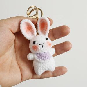 Llavero de Ganchillo con Mini Bufanda de Animales, Hecho a Mano, de Peluche, Amigurumi, Conejo, Panda, Oveja, Gato, Corazón - Product Image 4