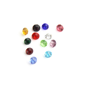 Dijes de 26 letras de A-Z, dijes de diamantes de imitación de 26 letras del alfabeto, colgante de medallón de cristal para salón - Product Image 2