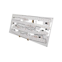 Plaque de circuit imprimé (PCB) automobile en aluminium pour dissipation thermique des feux de signalisation de voiture, fabriquée par l'usine ChengYue, certifiée pour les PCB de qualité automobile.