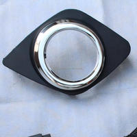 Cadre de lampe antibrouillard de pièces automobiles pour Toyota RAV4 2009-2011 R81483-OR020 L81484-OR020