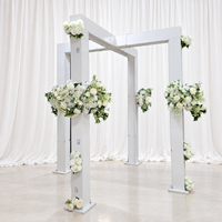 Arche de mariage carrée avec panneau blanc et éclairage LED pour cérémonie, réception, hôtel, banquet, décoration de scène - Demande de devis