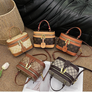 Bolso Tote Casual Resistente con Estampado Geométrico, Cierre de Cremallera, Bolso Portátil con Forro de PU y Poliéster - 5992 - Product Image 4