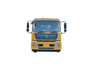 Camion d'aspiration des eaux usées avec pompe à vide à anneau liquide auxiliaire entraînée par un moteur, fonctionnement simultané de jet haute pression et d'aspiration sous vide - Product Image 1